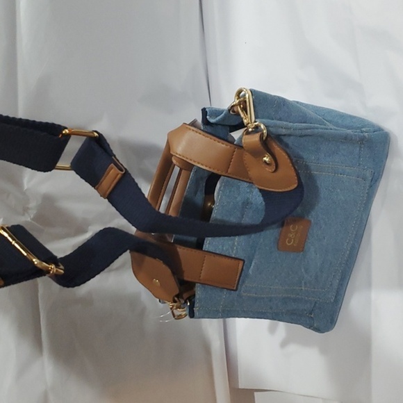 C&C California blue denim square top handle crossbody bag with brown handles new - Picture 13 of 16